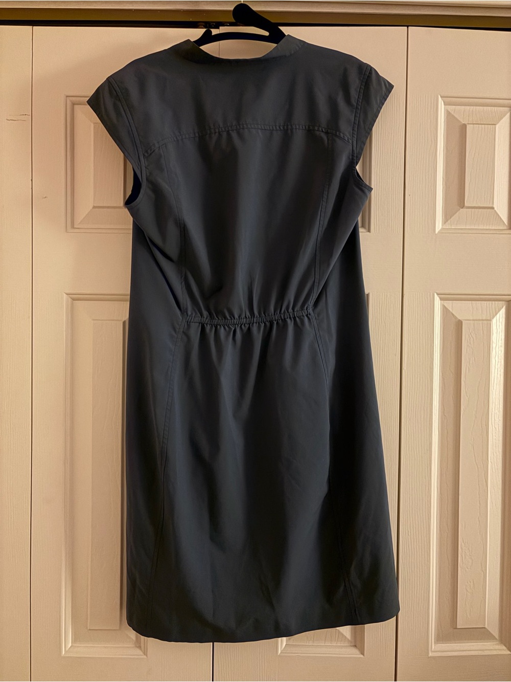 Arc'teryx Women's Slate Gray Button-Front Active Dress - Picture 3 of 4